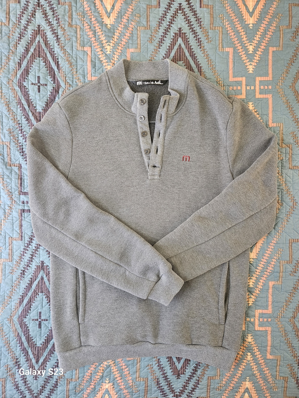 Travis Mathew Men’s‎ Grey Henley Partial Button Sweatshirt.